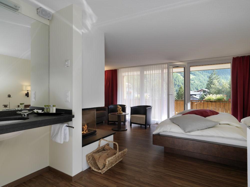 Wellnesshotel Schweizerhof Зас-Фе Экстерьер фото